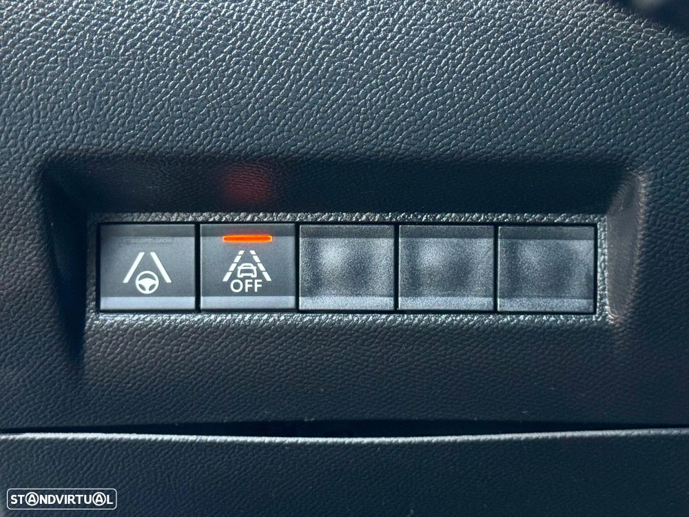 Peugeot 2008 PureTech 155 EAT8 GT - 50