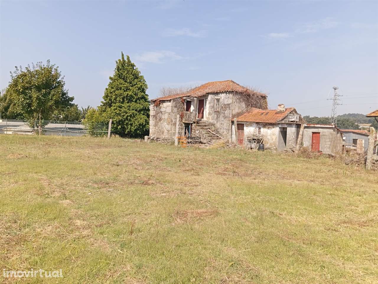 Terreno - Grande imagem: 2/43