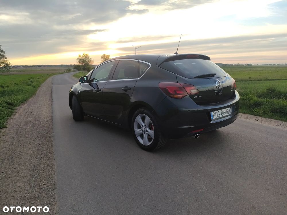 Opel Astra 2.0 CDTI DPF - 7