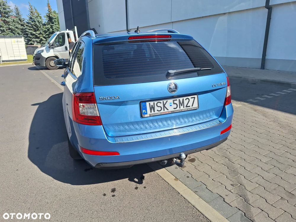 Skoda Octavia 2.0 TDI (Green tec) DSG Style - 11