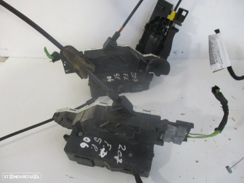 Fechadura frente tras Peugeot 207 2006 - 2
