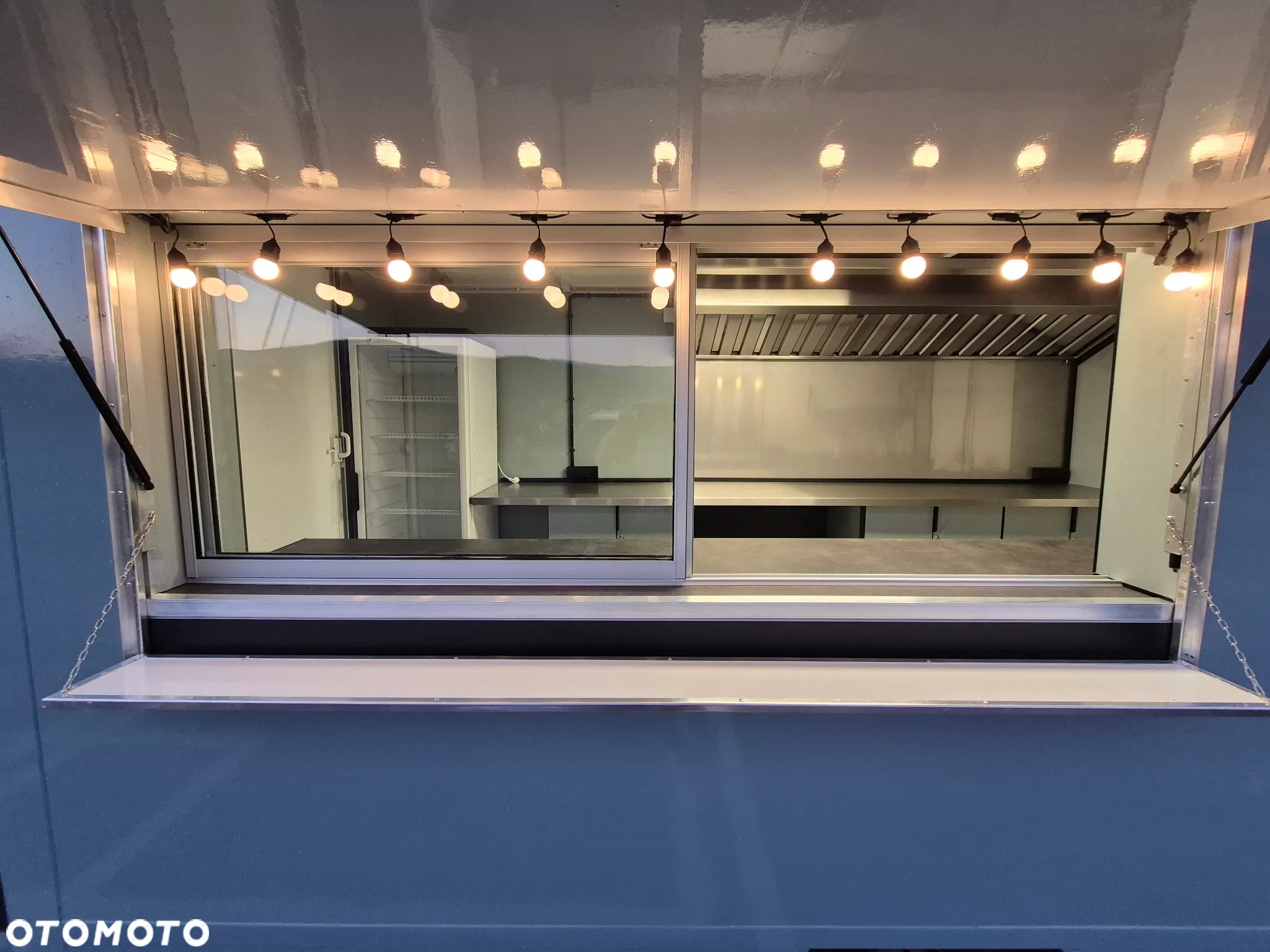 Iveco Food Truck Sklep Bar Specjalny - 4