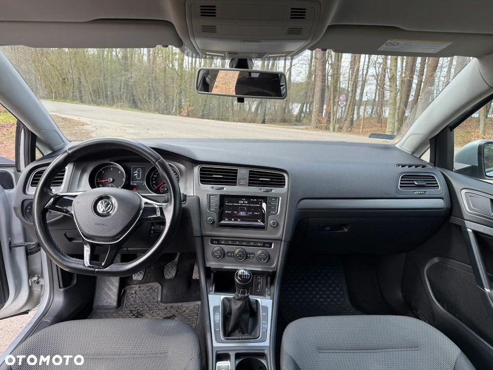 Volkswagen Golf 2.0 TDI (BlueMotion Technology) Comfortline - 21