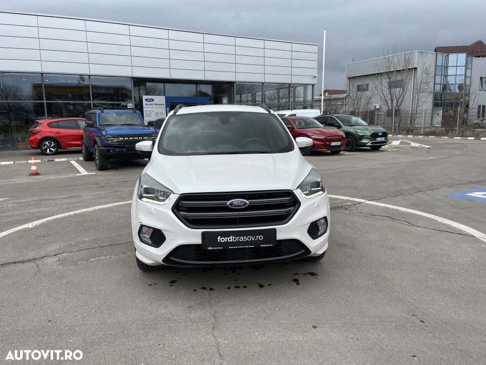 Ford Kuga 2.0 TDCi 4WD Powershift ST-Line - 8