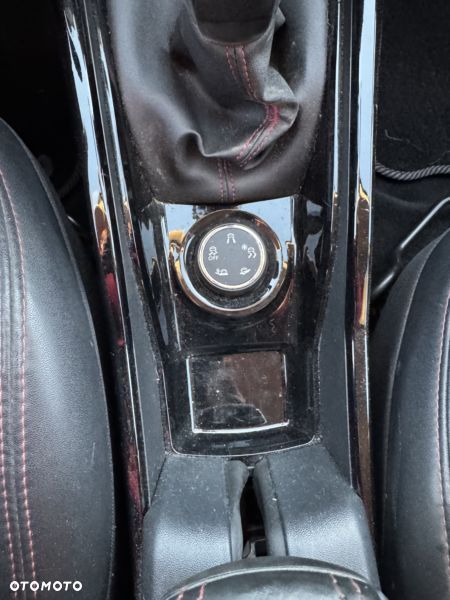 Peugeot 2008 PureTech 110 Stop&Start GT-Line Edition - 11