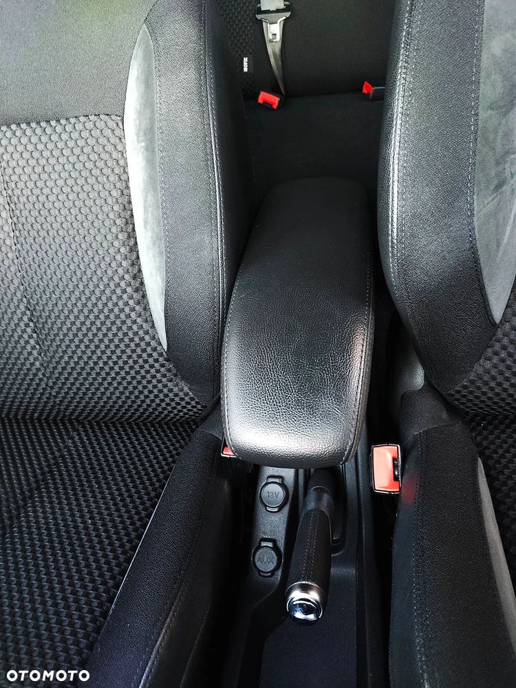 Citroën DS3 THP 155 SportChic - 31