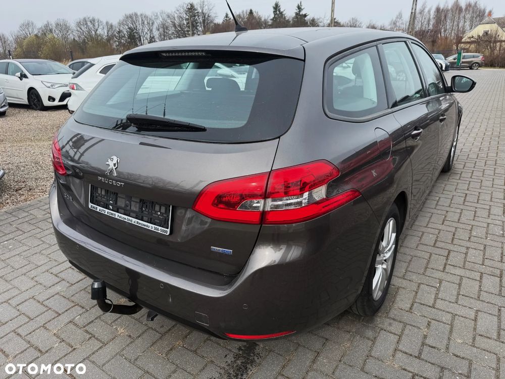 Peugeot 308 BlueHDi 150 EAT6 Stop & Start Business-Line - 4