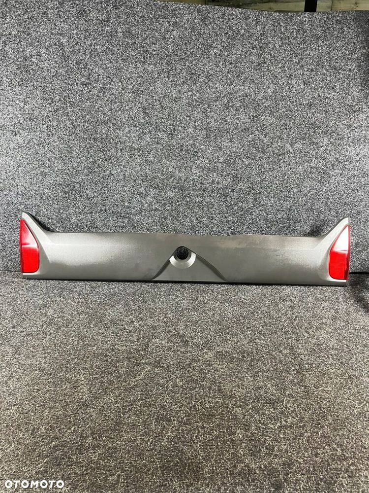 nissan terrano II lift blenda klapy bagażnika 2564 S010 908160 X800 - 1