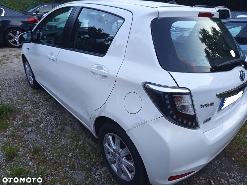 Toyota Yaris - 7