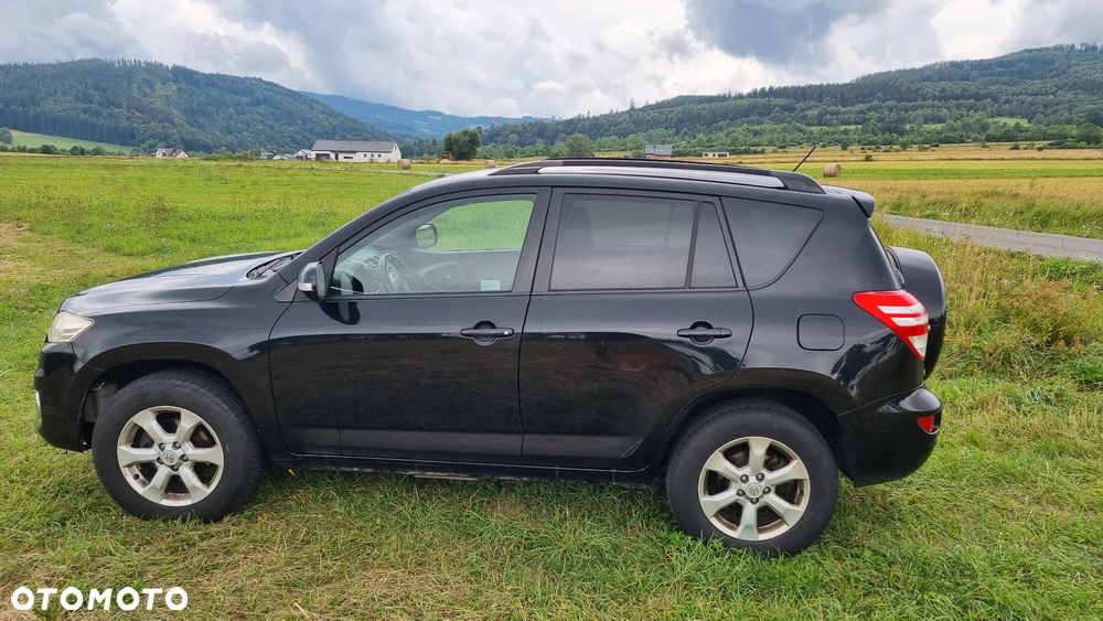 Toyota RAV4 2.2 D-4D Sol - 8