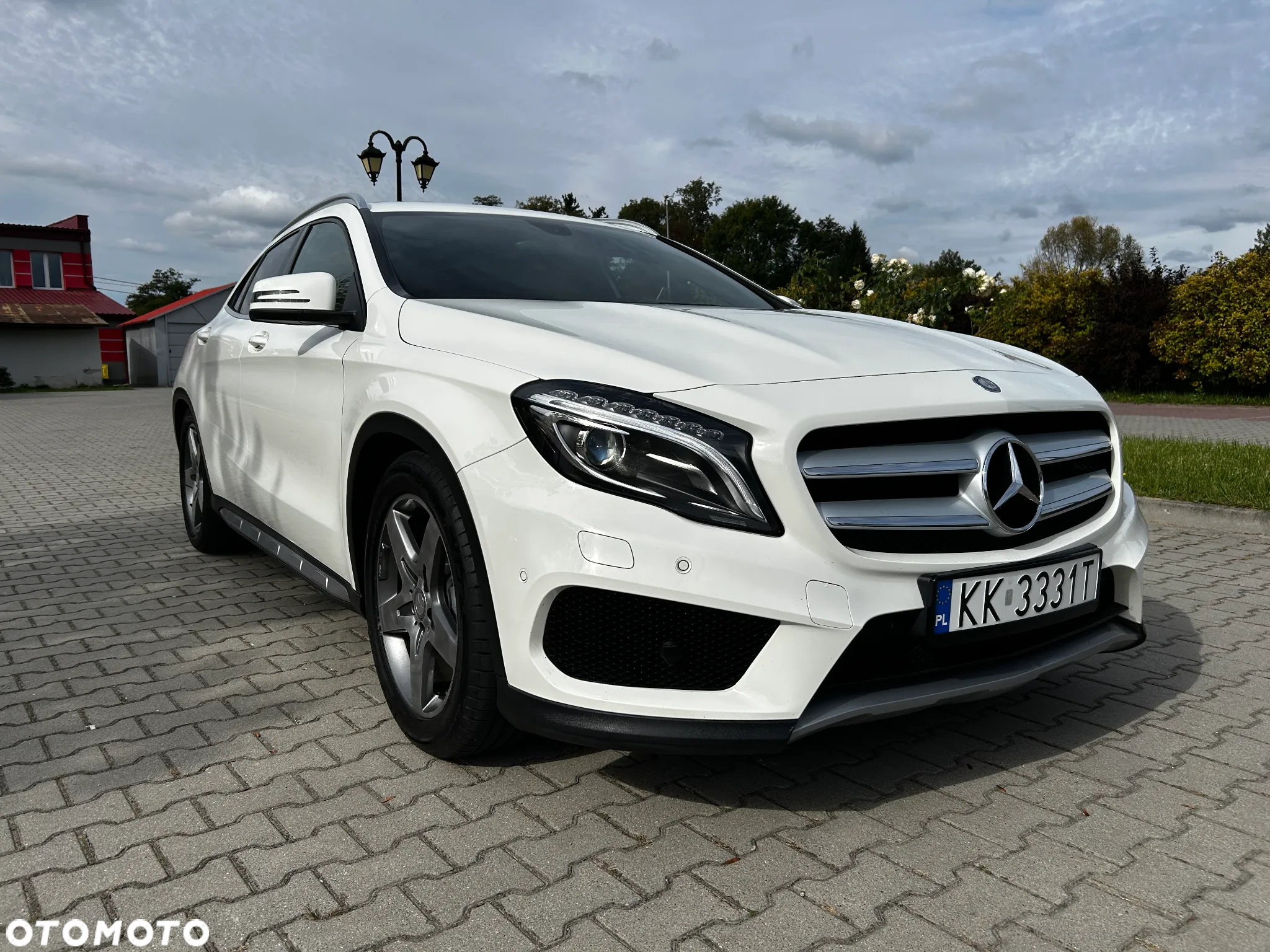 Mercedes-Benz GLA 180 d AMG Line - 5