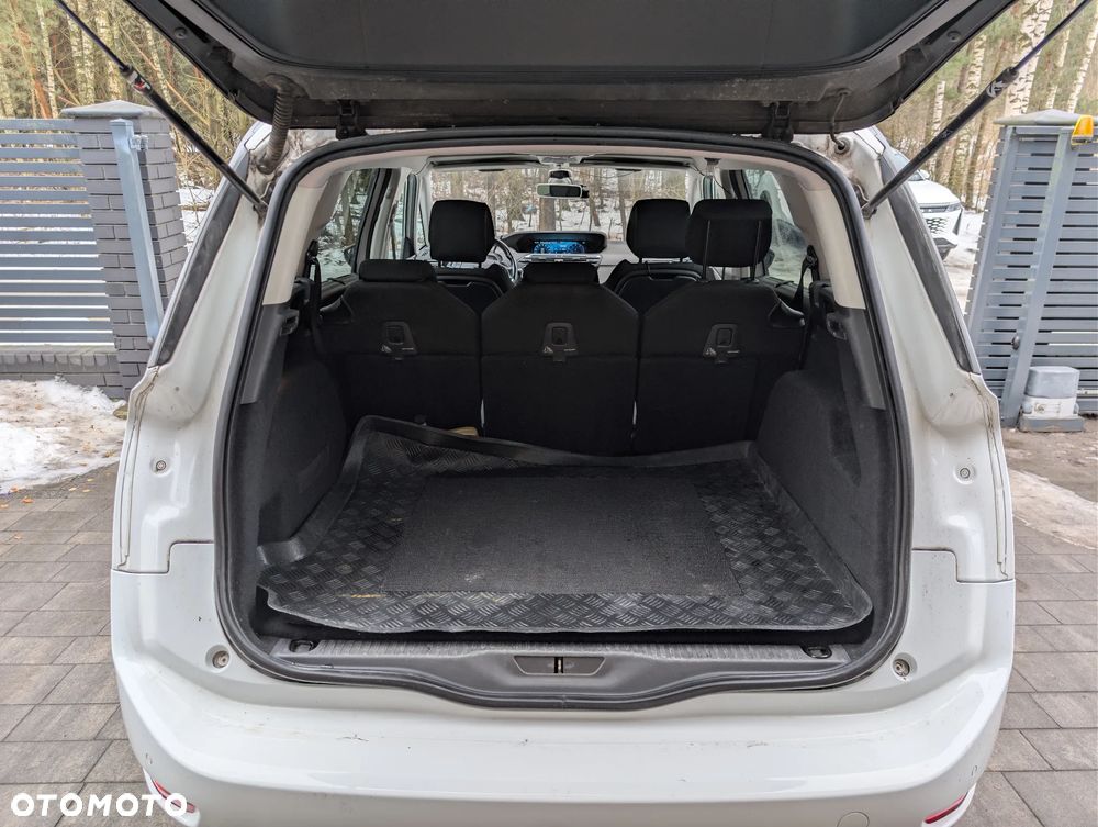 Citroën C4 Grand Picasso 1.6 THP MoreLife S&S EAT6 - 9
