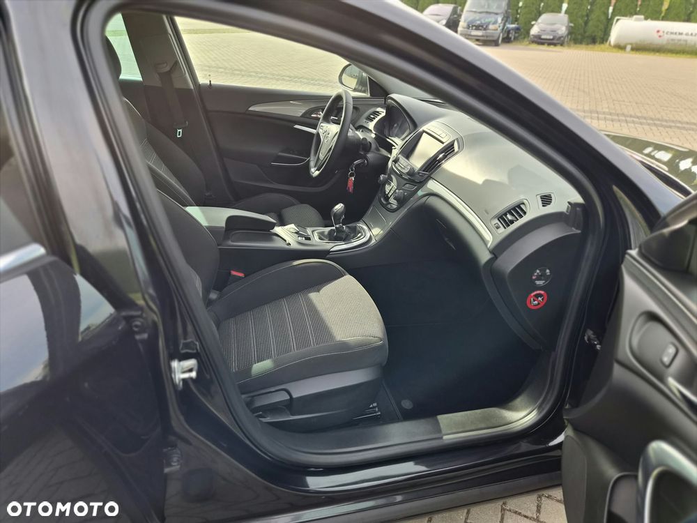 Opel Insignia - 28