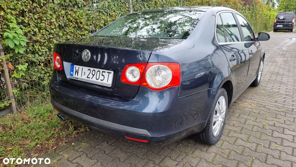 Volkswagen Jetta 1.4 TSI Comfortline - 21
