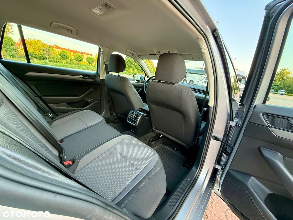 Volkswagen Passat 1.5 TSI EVO Comfortline DSG - 22