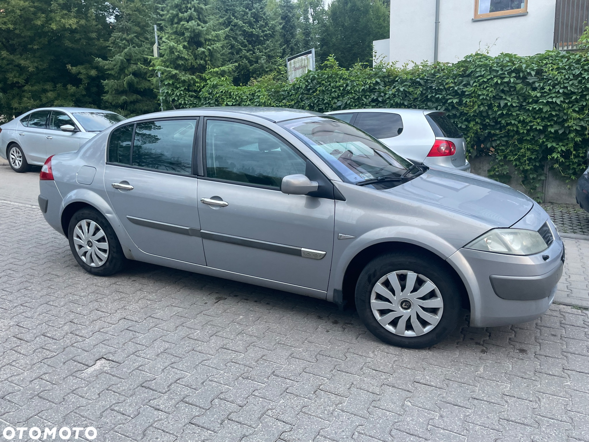 Renault Megane - 2