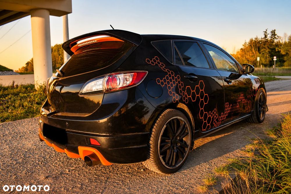 Mazda 3 - 10