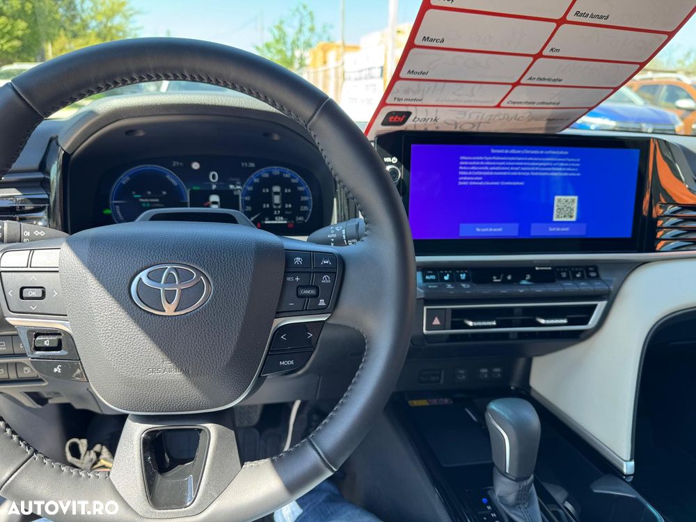 Toyota Camry 2.5 Business - 14