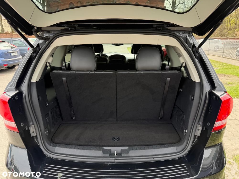 Fiat Freemont 2.0 Multijet 16V DPF Automatik Allrad Lounge - 16