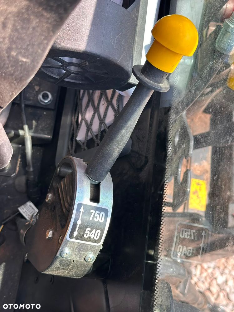 New Holland TD5.85 - 9