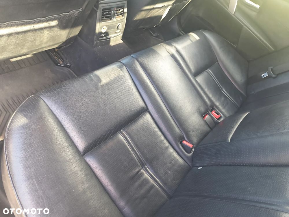 BMW Seria 5 - 25