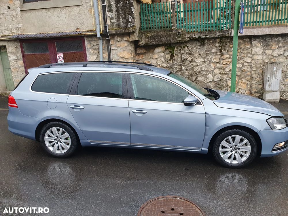 Volkswagen Passat 2.0 TDI 4Motion BlueMotion Technology Comfortline - 4