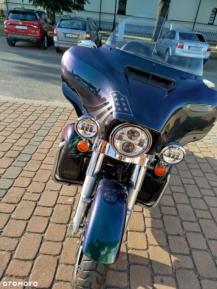 Harley-Davidson Touring Electra Glide - 14