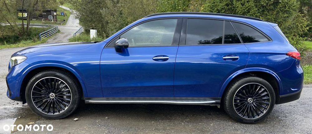 Mercedes-Benz GLC 220 d 4Matic 9G-TRONIC AMG Line Advanced - 3