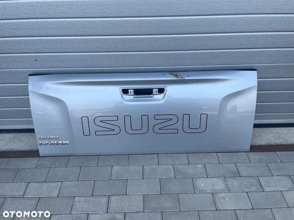 KLAPA TYLNA, BURTA ISUZU D-MAX  2021-- - 1