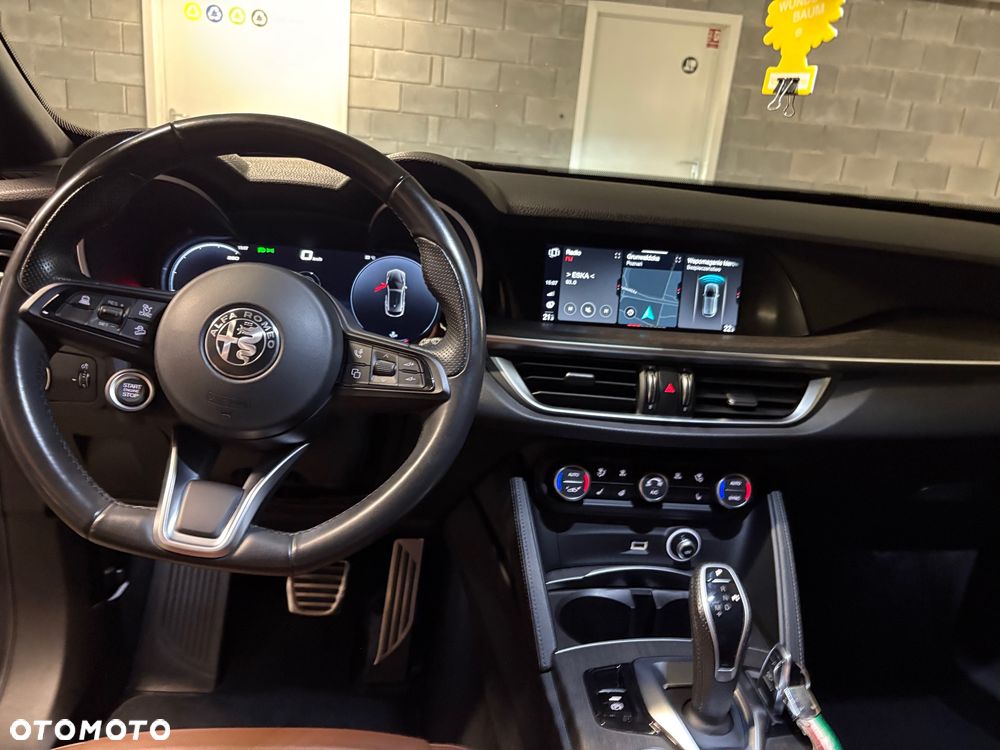 Alfa Romeo Stelvio 2.0 Turbo TI Q4 - 5