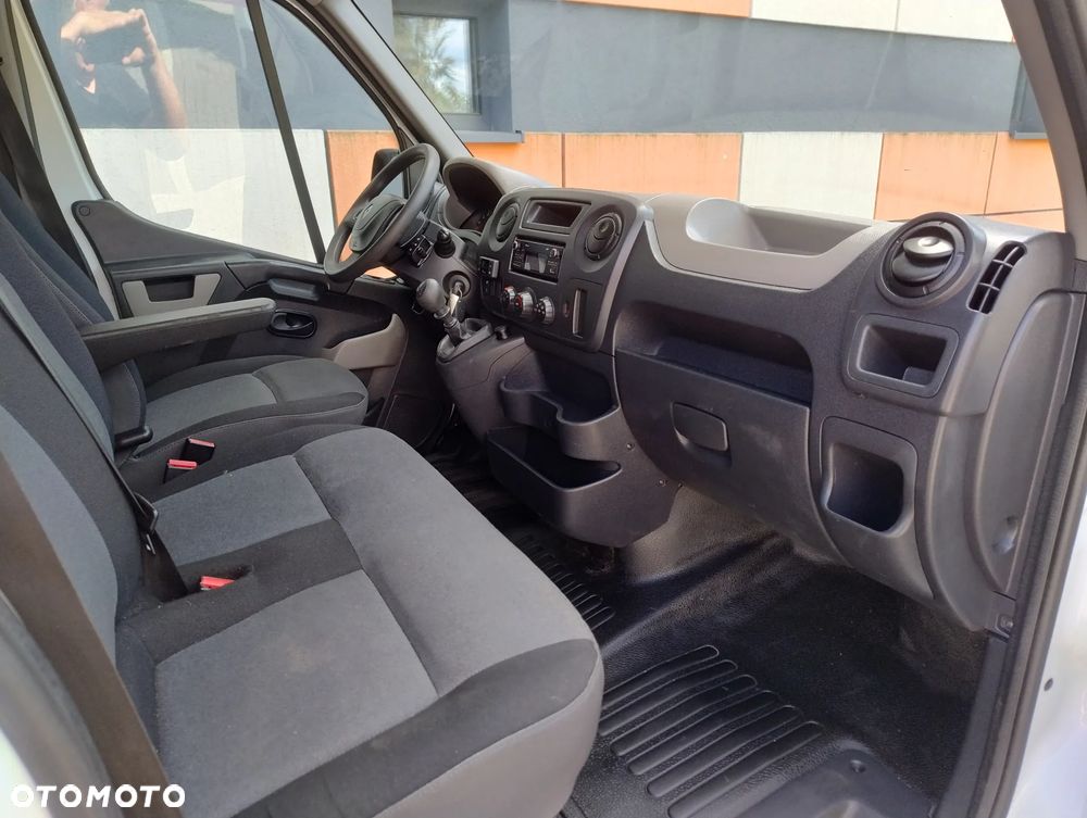 Renault MASTER PO LIFT 2.3 DCI (125KM) 6-BIEGÓW MAX (L3H2) KLIMA WEBASTO TEMPOMAT FULL OPCJA STAN SUPER IDEALNY ORYGINAŁ LAKIER NIE MA RDZY SERWIS KM ! ! ! - 9