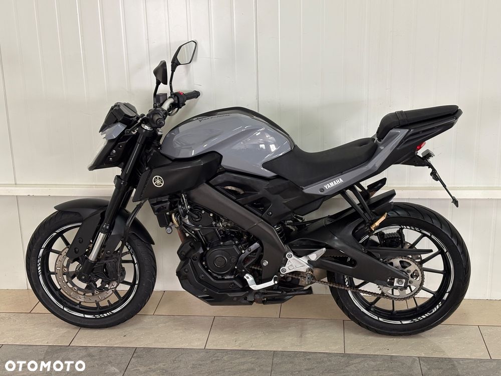 Yamaha MT - 6