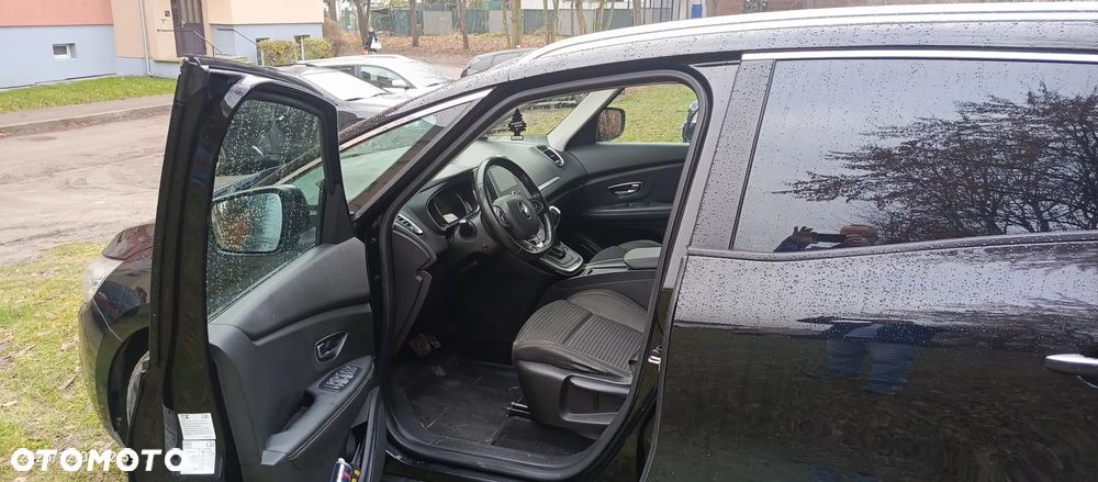 Renault Scenic ENERGY dCi 110 EDC INTENS - 9