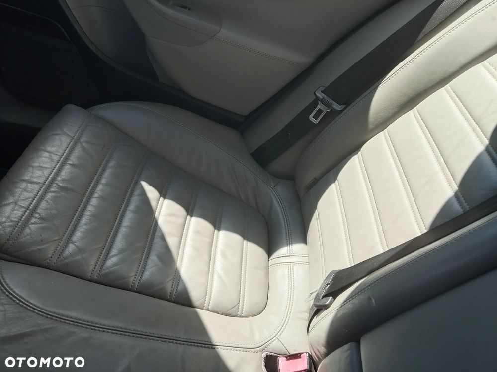 Volkswagen Passat 2.0 TDI Comfortline - 19