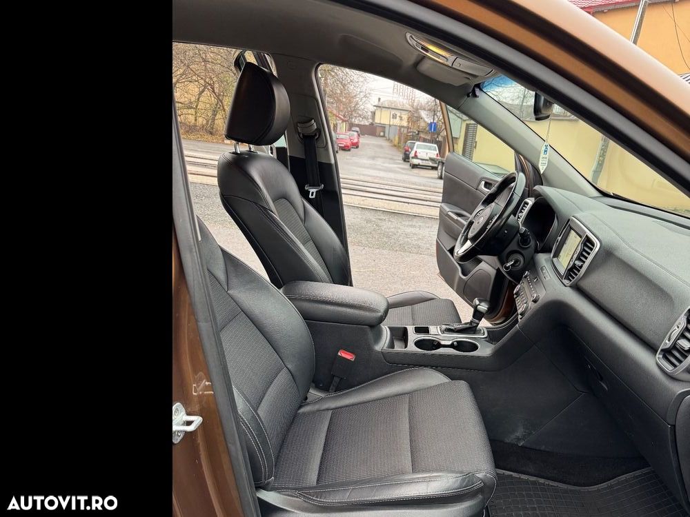 Kia Sportage 2.0 DSL 6AT 4x4 Style - 10