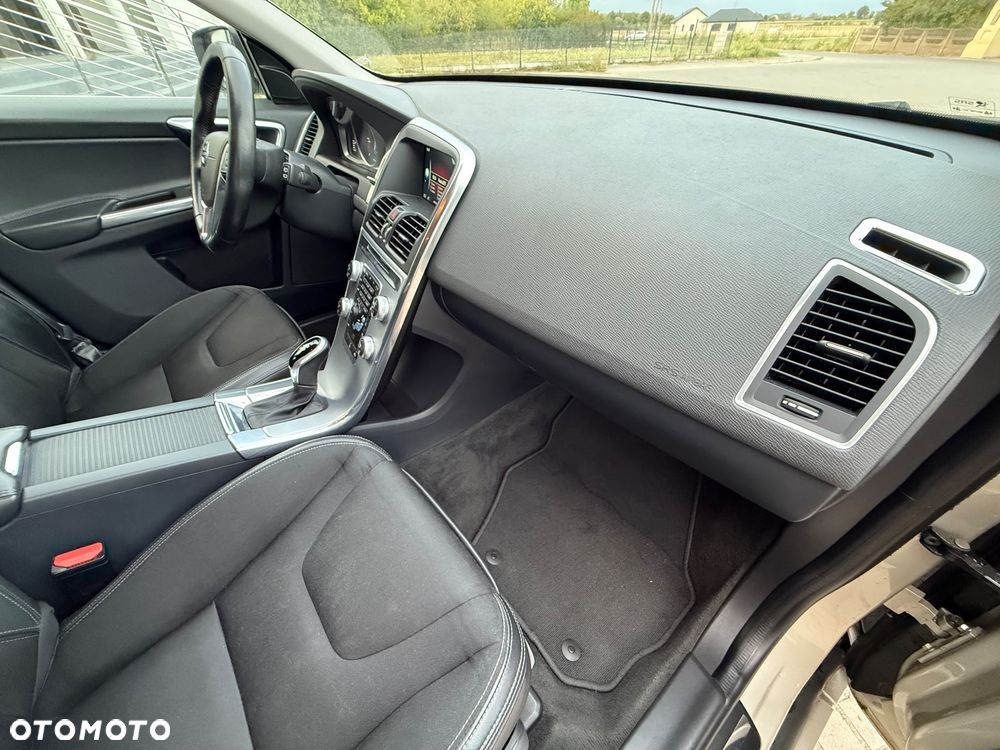 Volvo XC 60 - 26