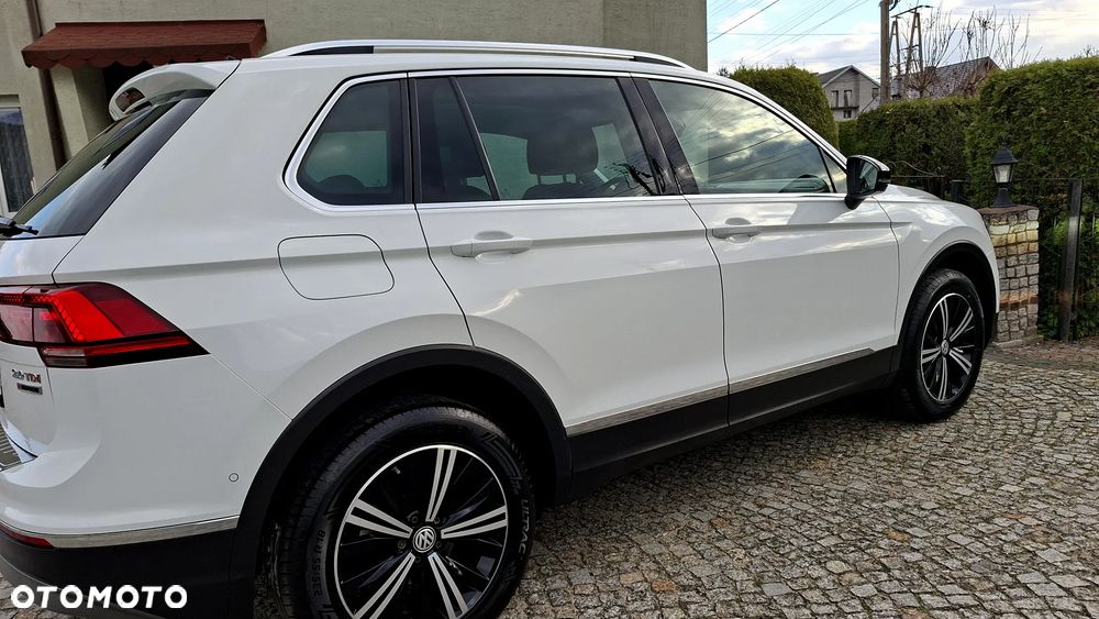 Volkswagen Tiguan 2.0 TDI SCR 4MOTION DSG Highline - 16