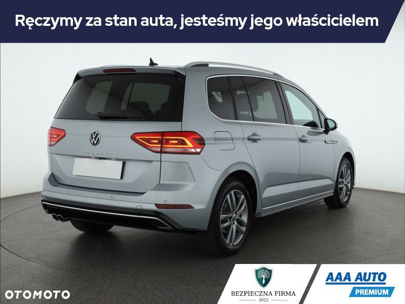 Volkswagen Touran - 6