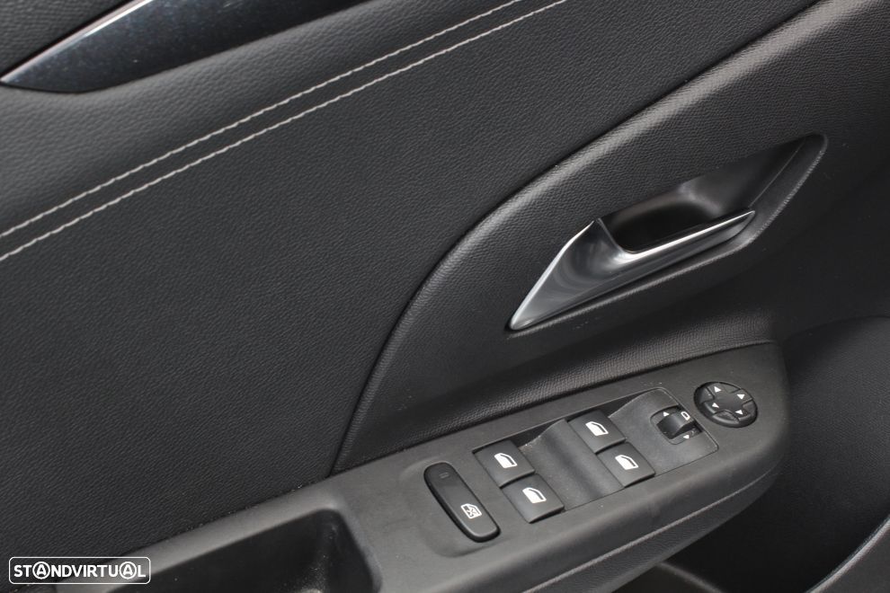 Opel Corsa 1.5 D Business - 21