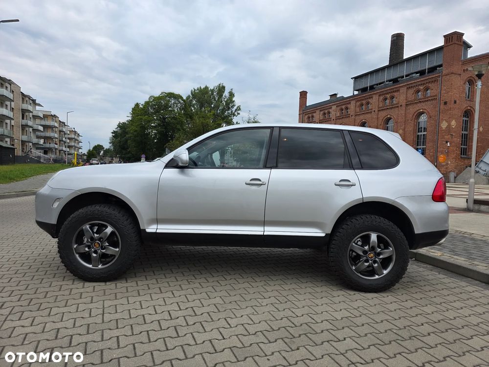 Porsche Cayenne Tiptronic S - 9