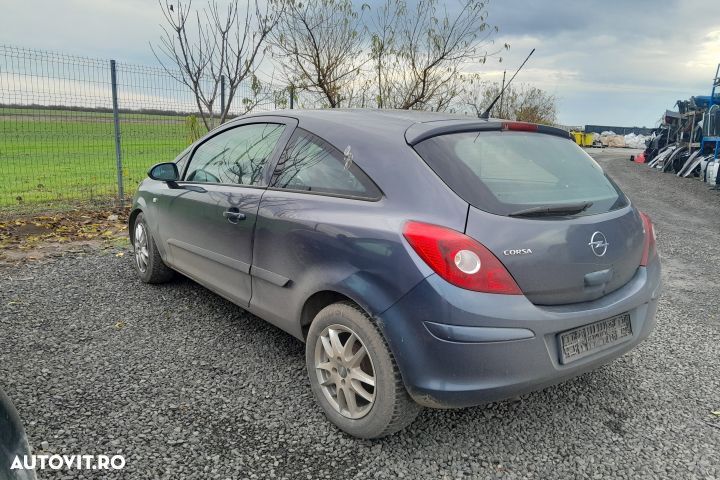 Dezmembrez Opel Corsa D [2006 - 2011] Hatchback 3-usi 1.2 MT (80 hp) - 4