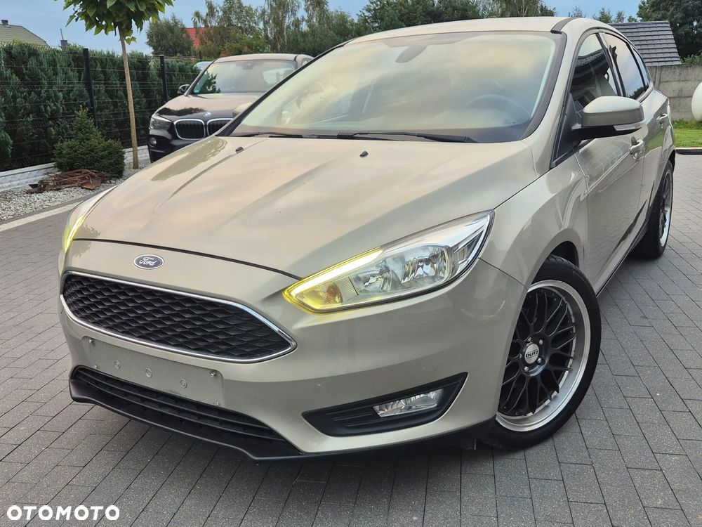 Ford Focus 1.5 TDCi SYNC Edition - 11