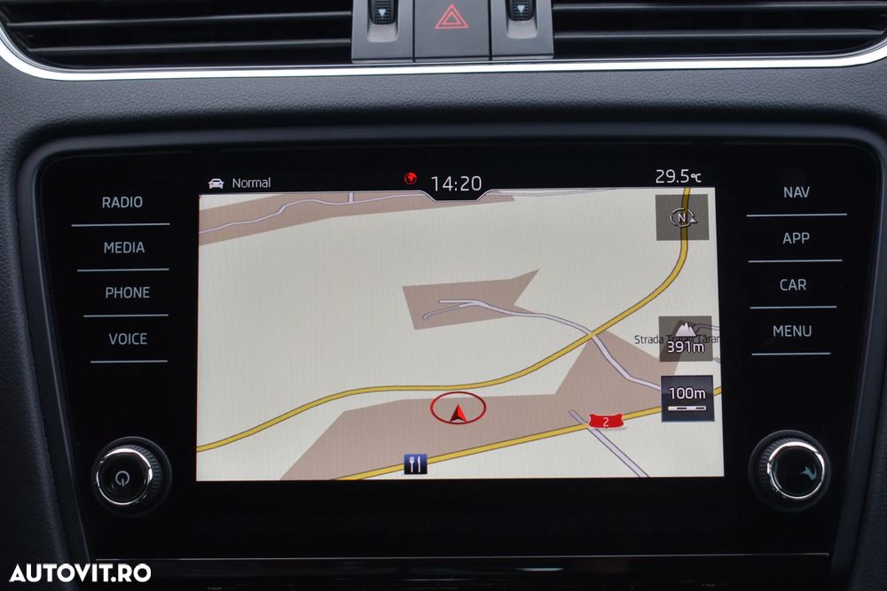 Skoda Octavia 2.0 TDI AMBITION DSG - 21