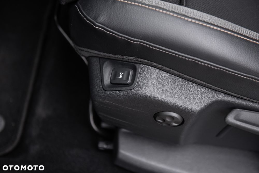 Opel Grandland X 1.2 Start/Stop Business Edition - 17