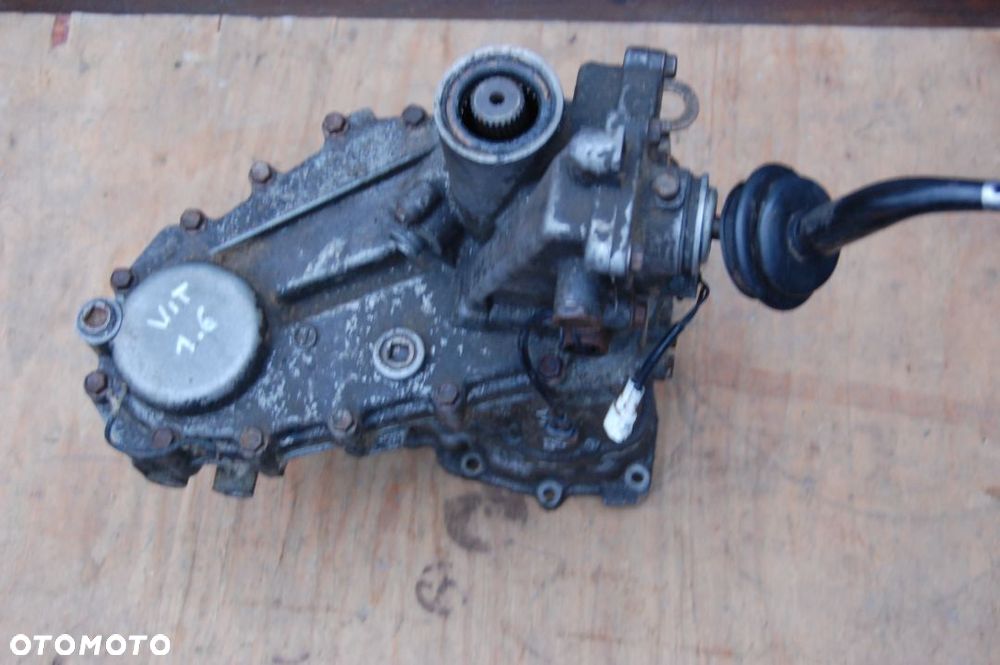 SUZUKI VITARA I 1.6 - Reduktor skrzyni biegów. - 1