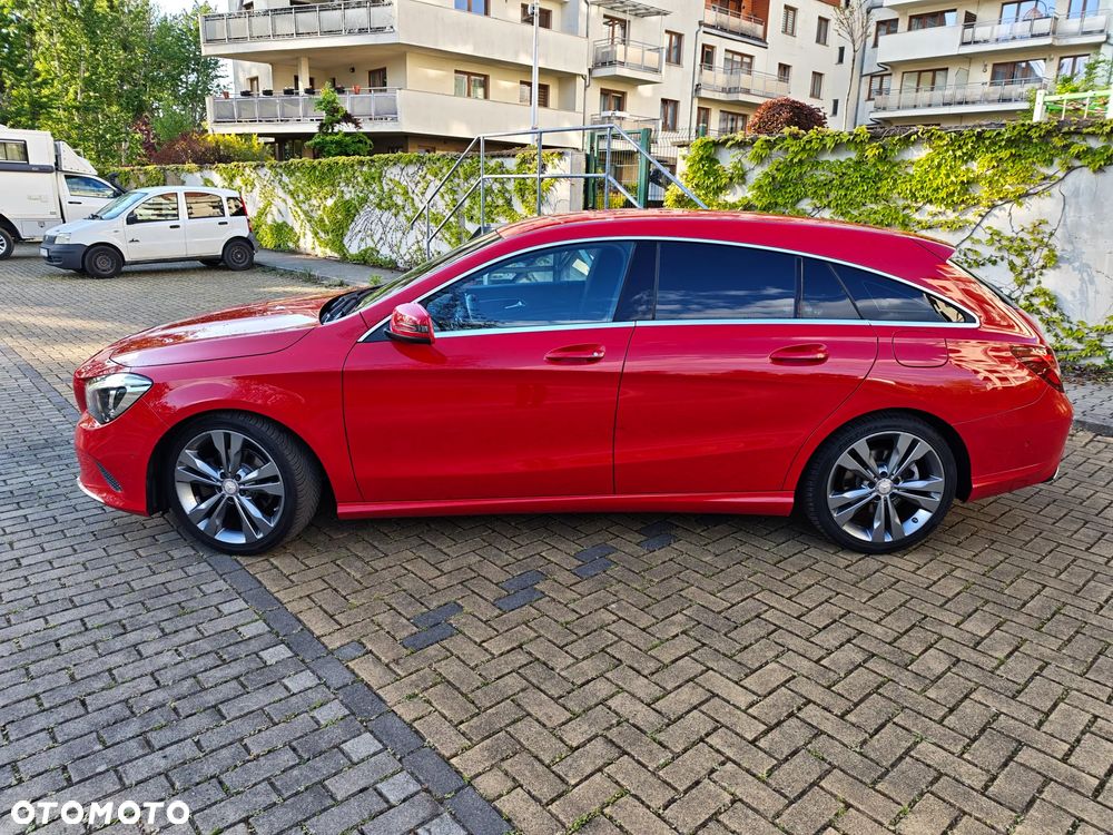 Mercedes-Benz CLA 200 UrbanStyle Edition - 2