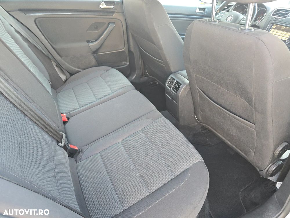 Volkswagen Golf 1.2 TSI Highline DSG BlueMotion Technology - 9