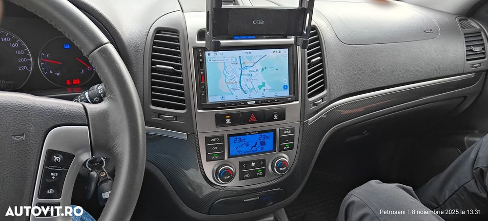 Hyundai Santa Fe 2.2 CRDi 2WD CPF Automatik Comfort - 4