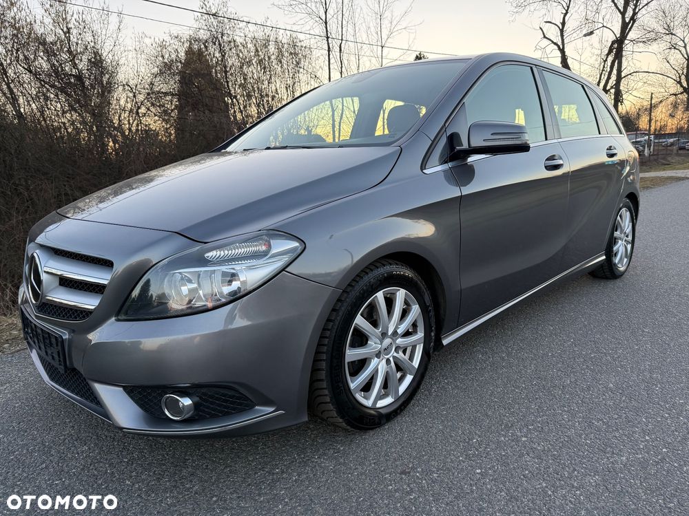 Mercedes-Benz Klasa B 180 BlueEFFICIENCY Edition - 4
