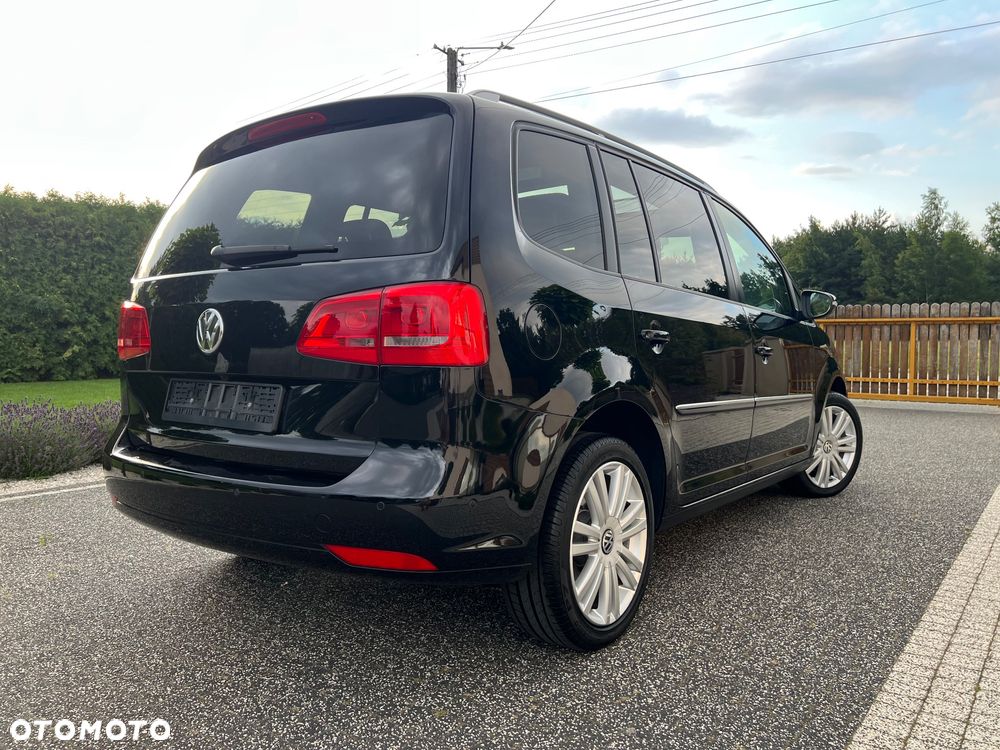 Volkswagen Touran 2.0 TDI DPF Highline - 20